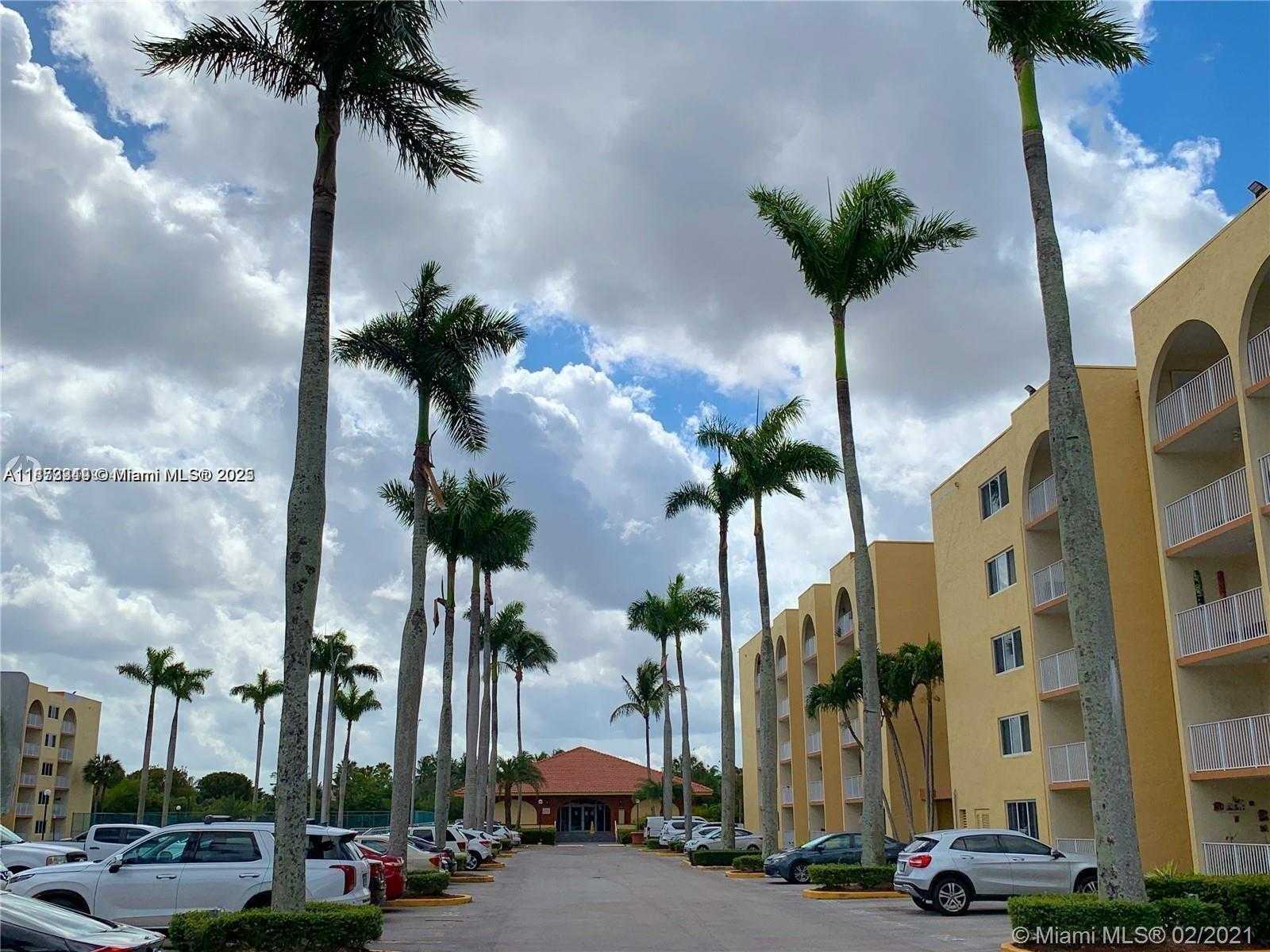 Small Image of 7000 NORTH WEST 186TH ST #4-121, Hialeah Number 5