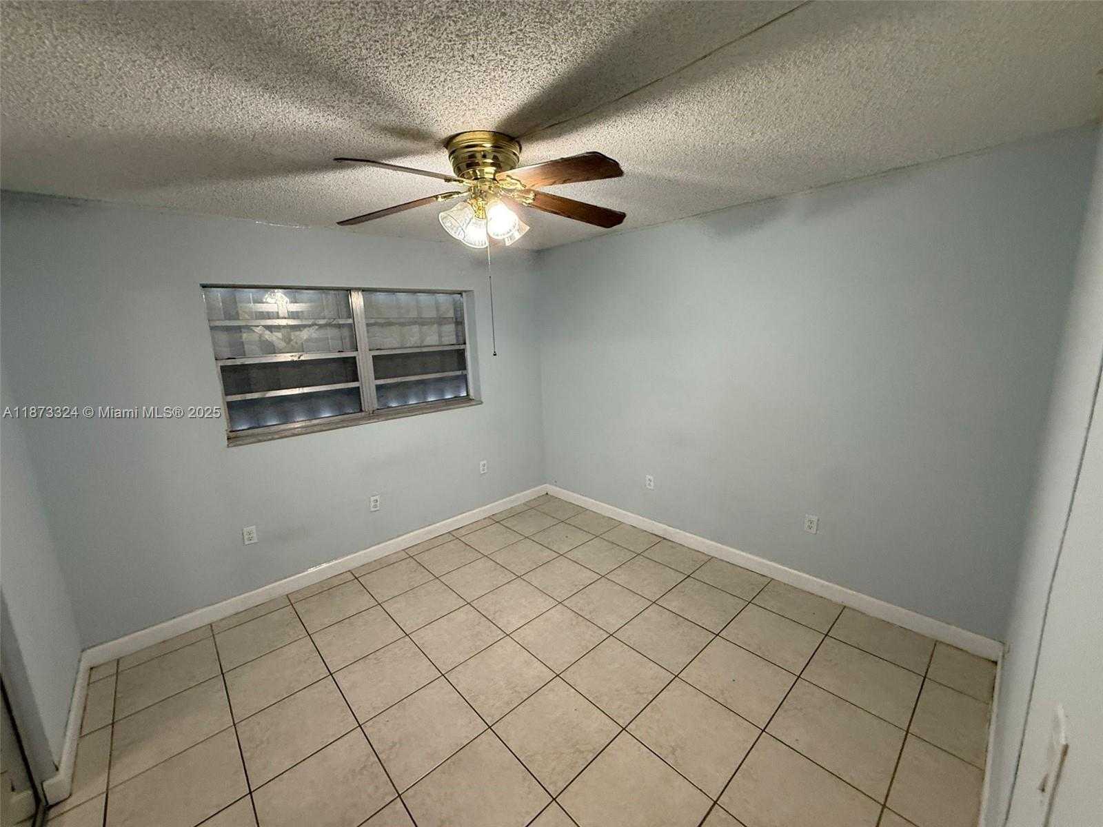 Small Image of 1725 WEST 60TH ST #F307, Hialeah Number 11