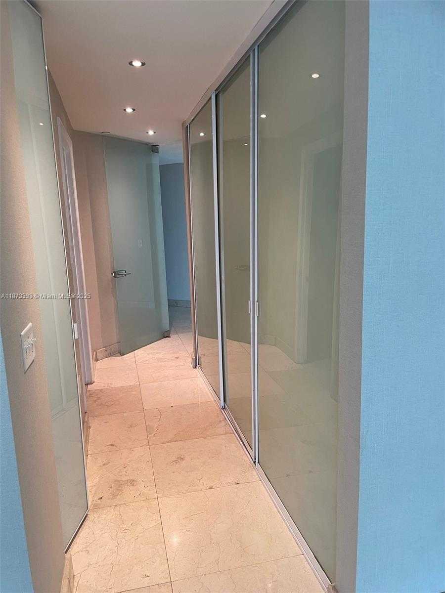 Small Image of 3131 NORTH EAST 188TH ST #1-702, Aventura Number 35