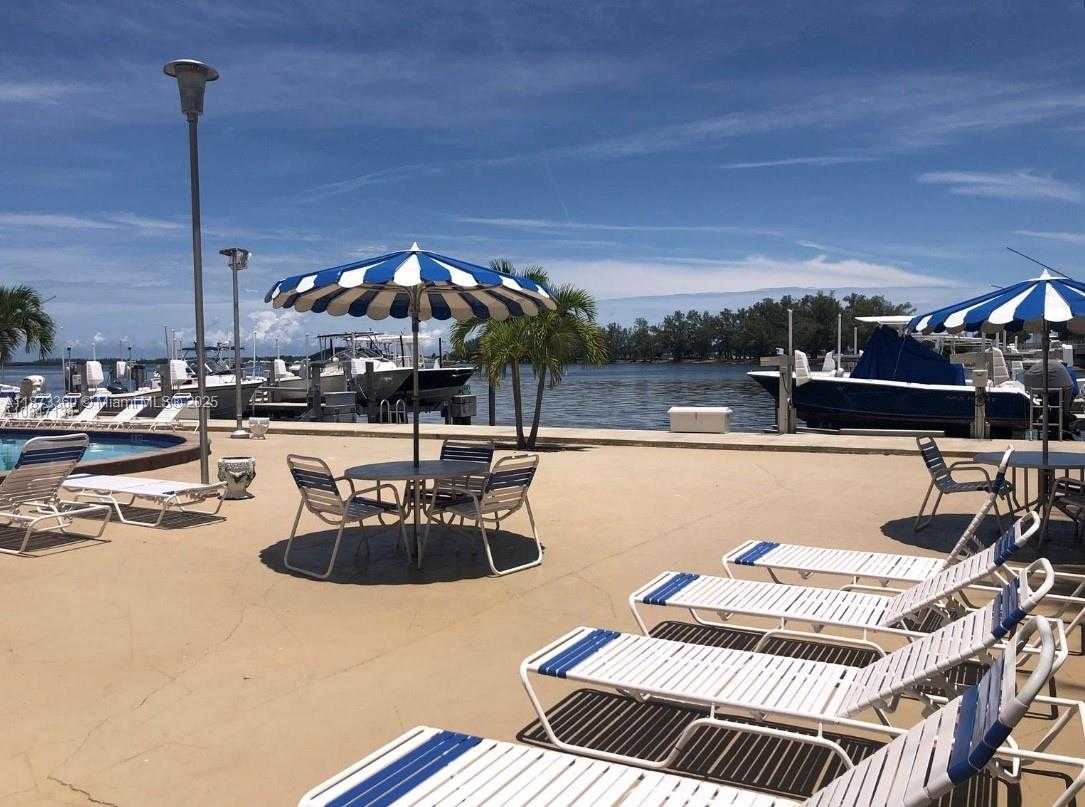 Small Image of 150 SOUTH EAST 25TH RD #9E, Miami Number 10