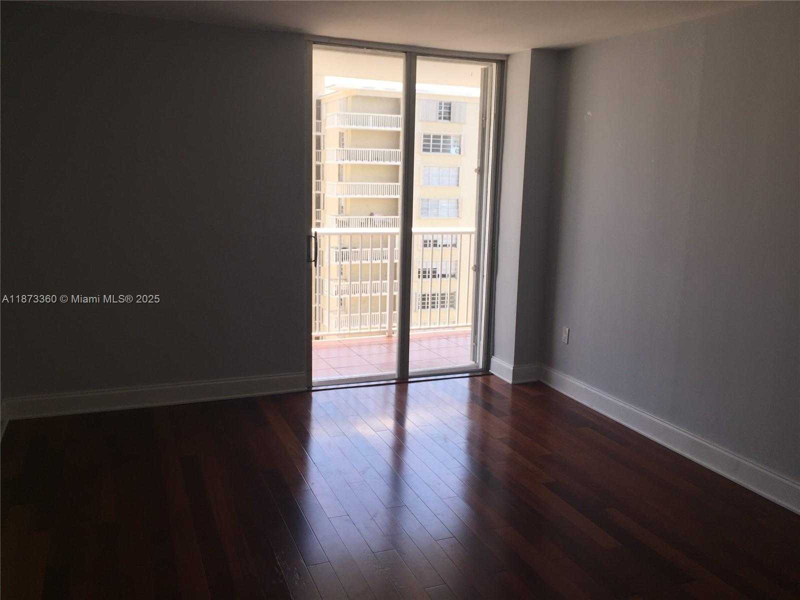 Small Image of 150 SOUTH EAST 25TH RD #9E, Miami Number 6