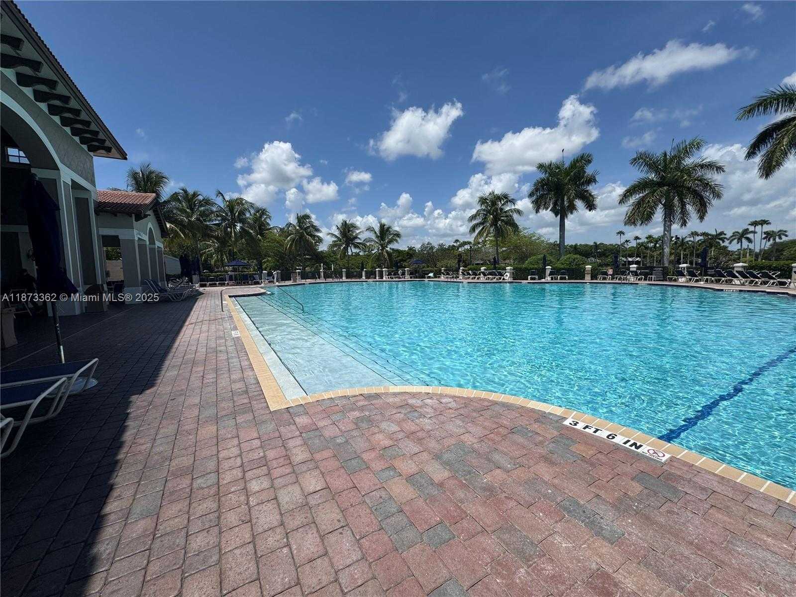 Small Image of 9429 SOUTH WEST 224TH TER, Cutler Bay Number 33