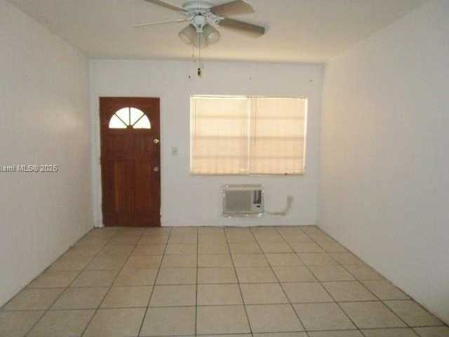 Small Image of 7625 HARDING AVE #3, Miami Beach Number 2