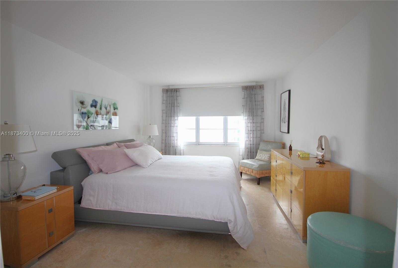 Small Image of 5151 COLLINS AVE #1226, Miami Beach Number 15