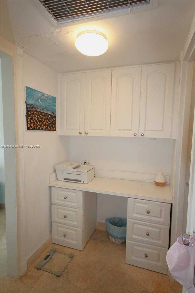Small Image of 5151 COLLINS AVE #1226, Miami Beach Number 18