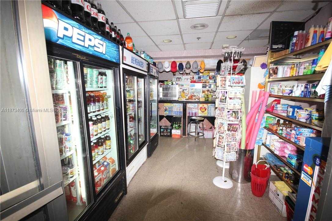 Small Image of 5151 COLLINS AVE #1226, Miami Beach Number 58