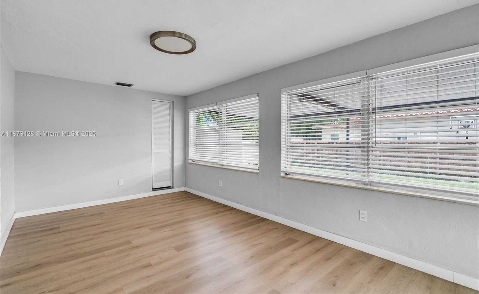 Small Image of 4798 SOUTH WEST 1ST ST, Miami Number 13