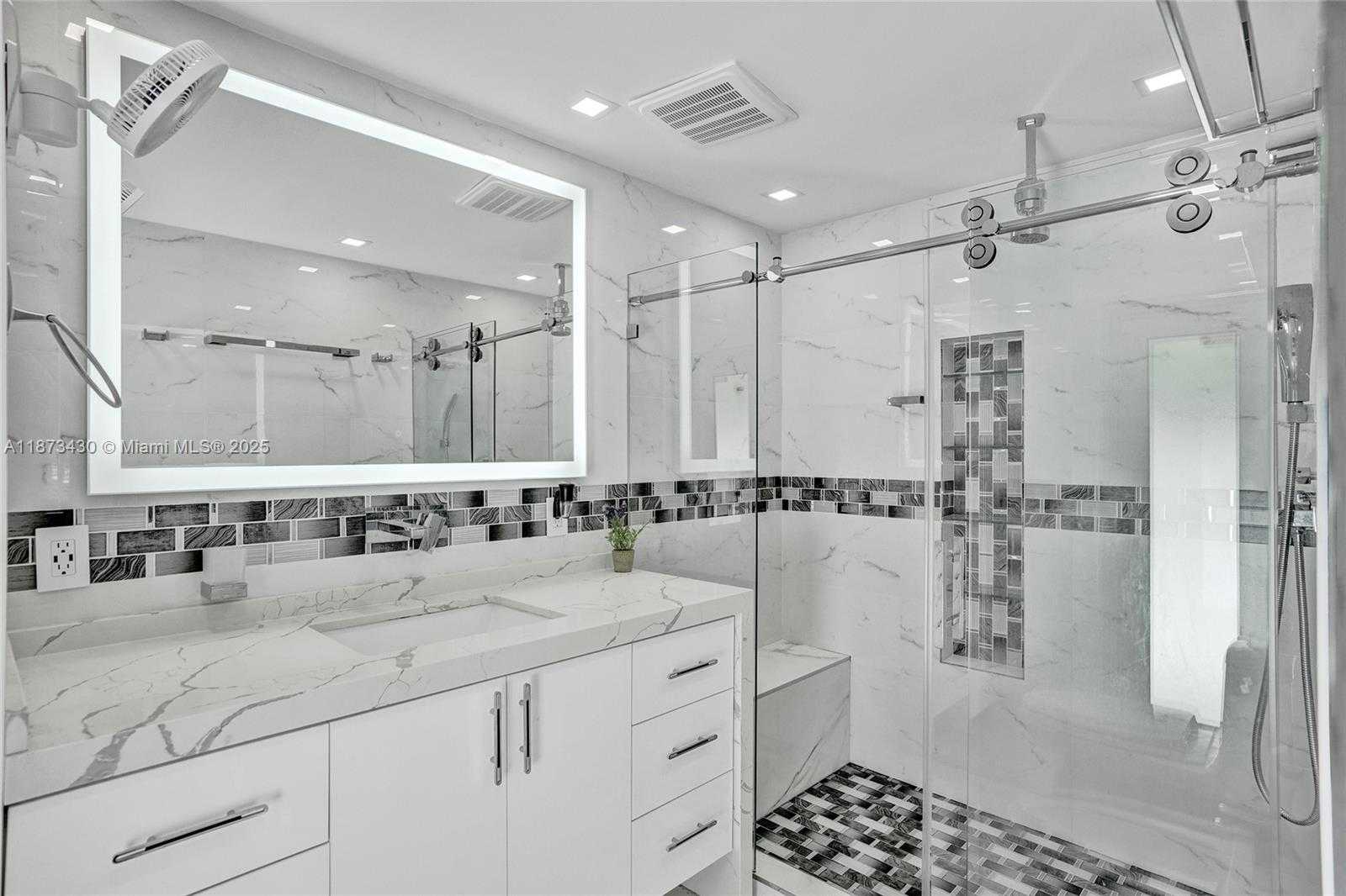 Small Image of 221 NORTH WEST 145TH ST, Miami Number 10