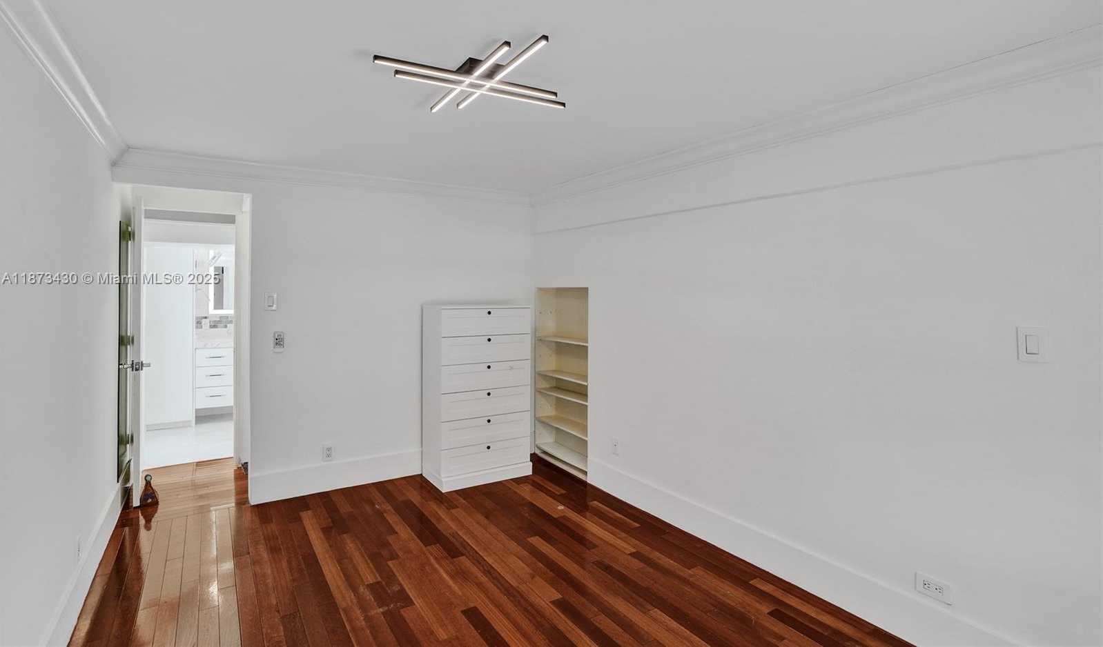 Small Image of 221 NORTH WEST 145TH ST, Miami Number 11