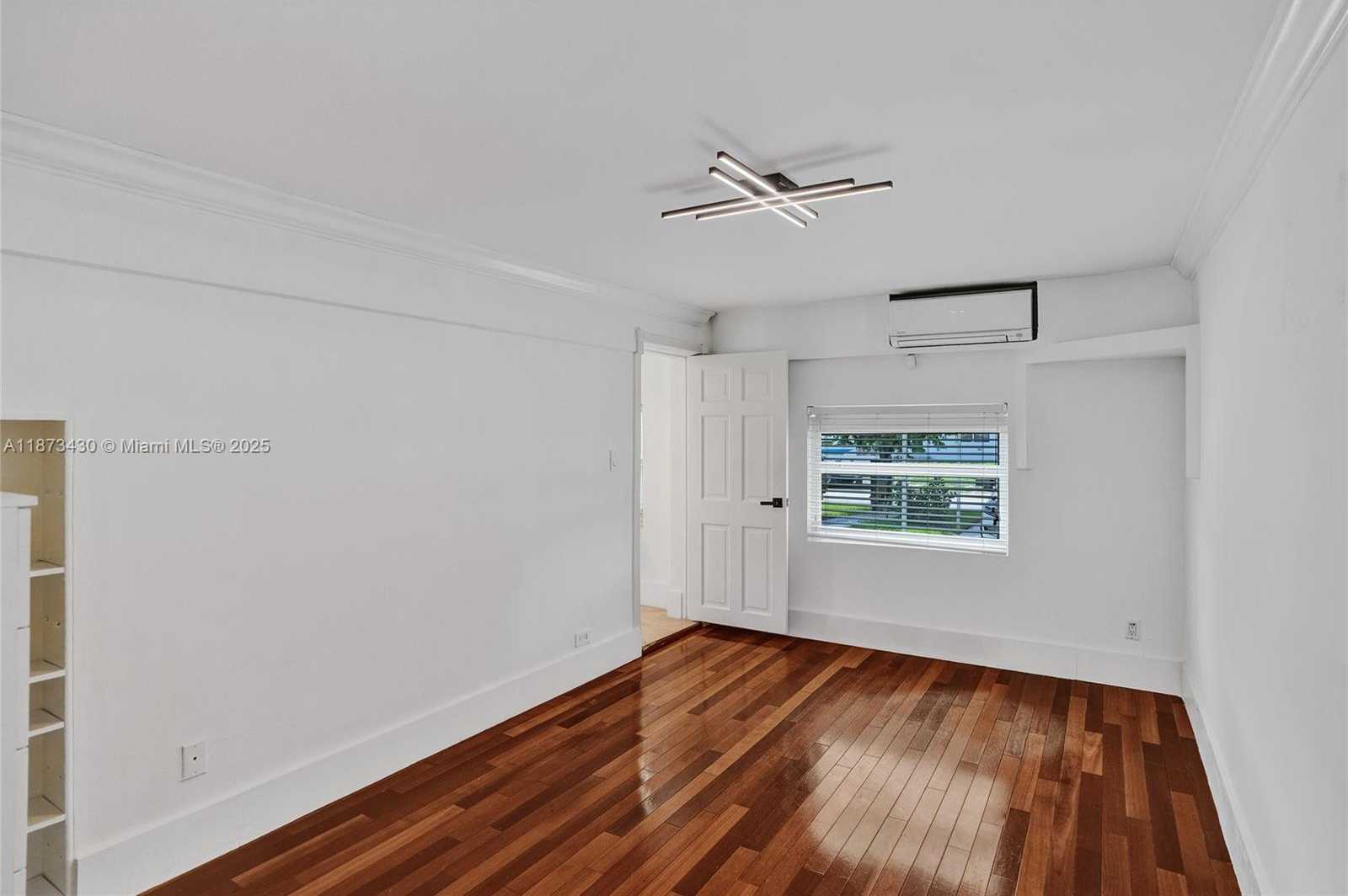 Small Image of 221 NORTH WEST 145TH ST, Miami Number 12