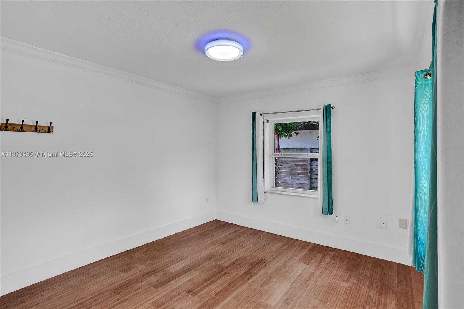 Small Image of 221 NORTH WEST 145TH ST, Miami Number 19