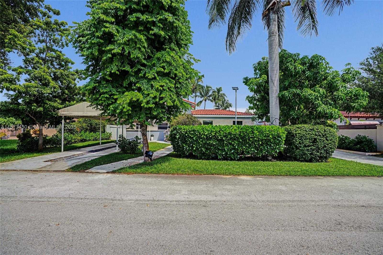 Small Image of 221 NORTH WEST 145TH ST, Miami Number 51