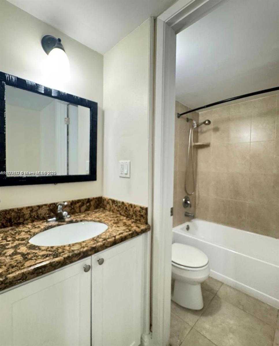 Small Image of 8850 FONTAINEBLEAU BLVD #206, Miami Number 13