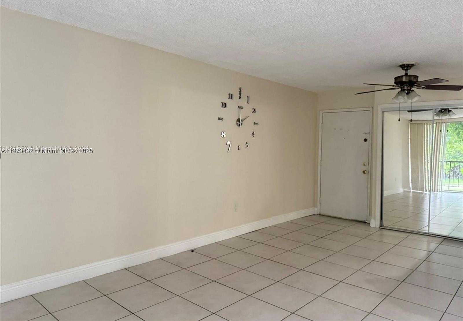 Small Image of 8850 FONTAINEBLEAU BLVD #206, Miami Number 4