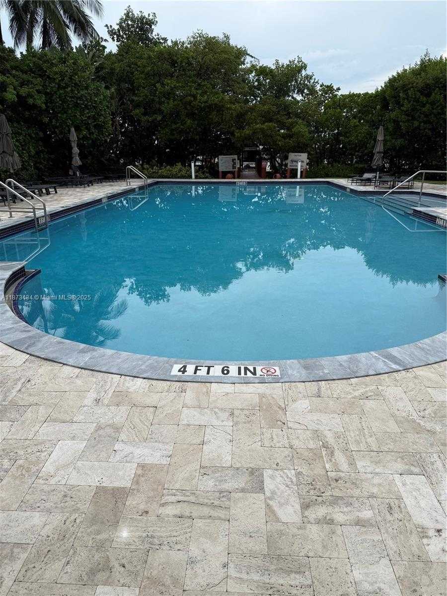 Small Image of 17050 NORTH BAY RD #405, Sunny Isles Beach Number 21