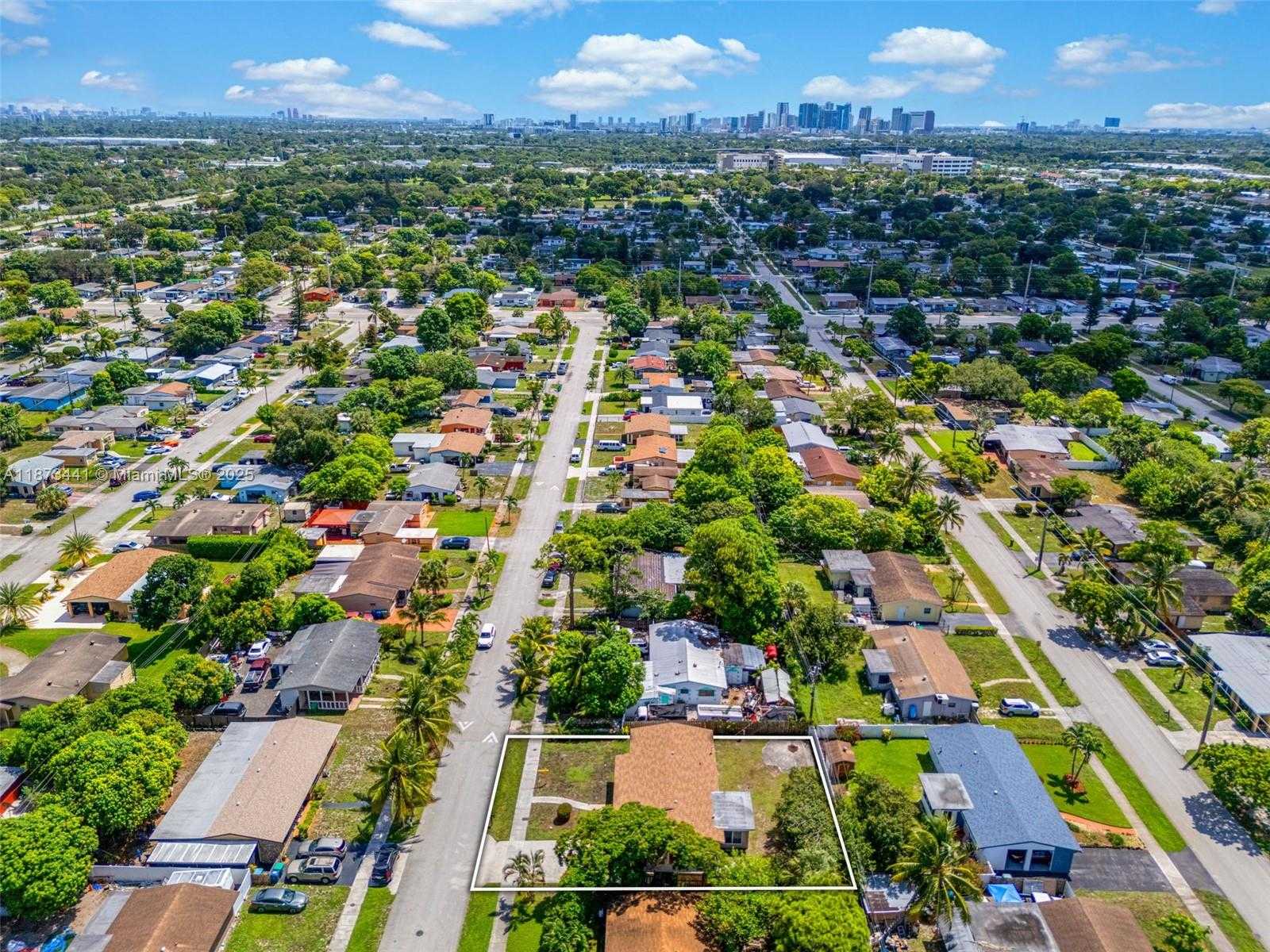 Small Image of 3220 NORTH WEST 4TH CT, Lauderhill Number 34