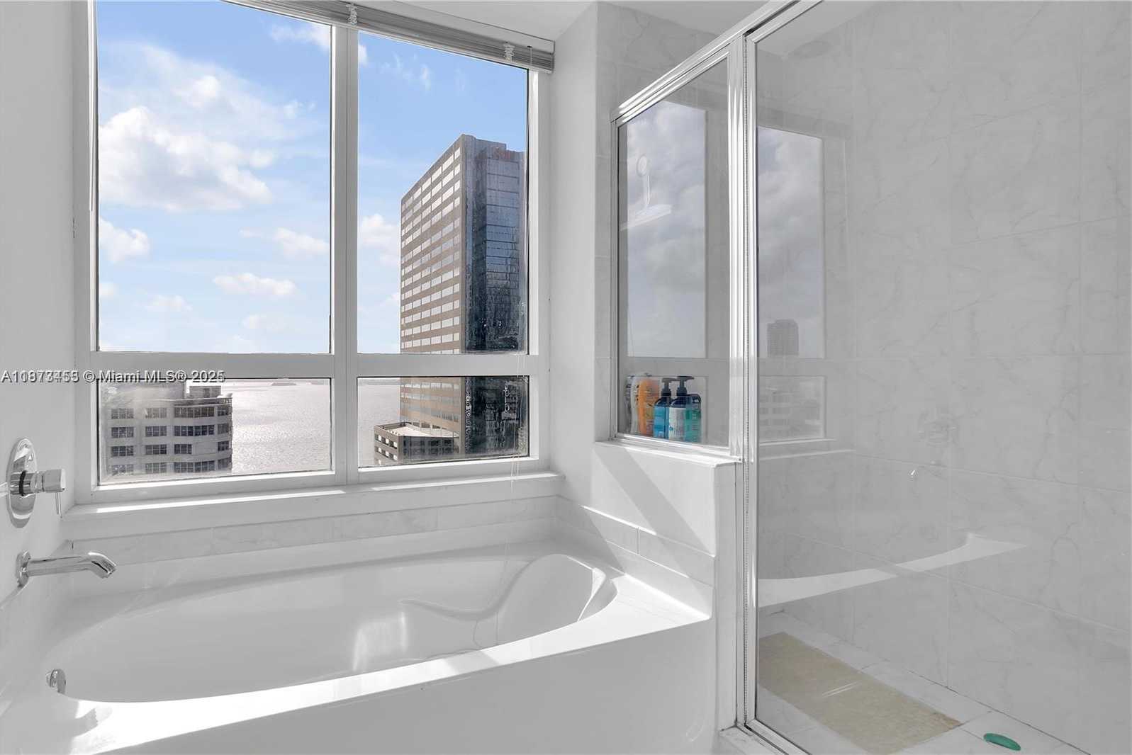 Small Image of 951 BRICKELL AVE #2010, Miami Number 18