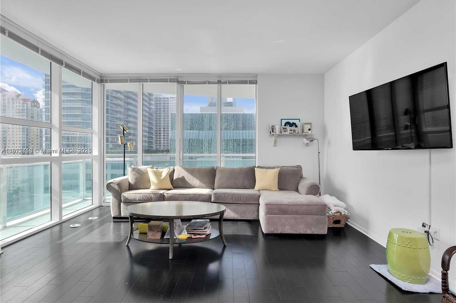 Small Image of 951 BRICKELL AVE #2010, Miami Number 22