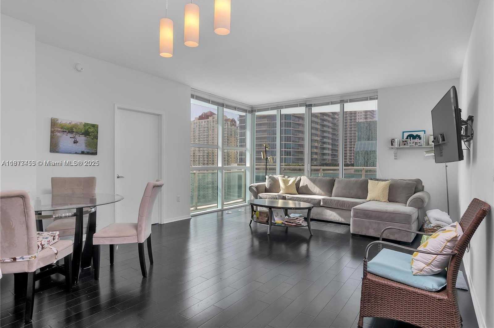 Small Image of 951 BRICKELL AVE #2010, Miami Number 23