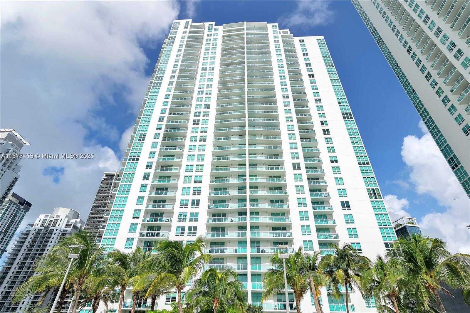 Small Image of 951 BRICKELL AVE #2010, Miami Number 3