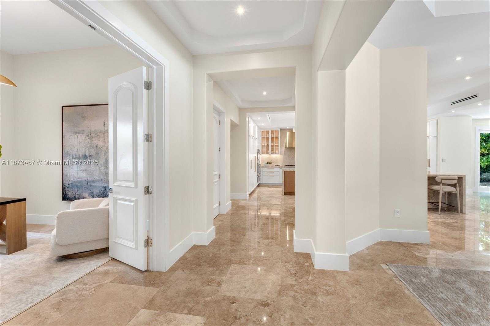 Small Image of 6080 SOUTH WEST 104TH ST, Pinecrest Number 14