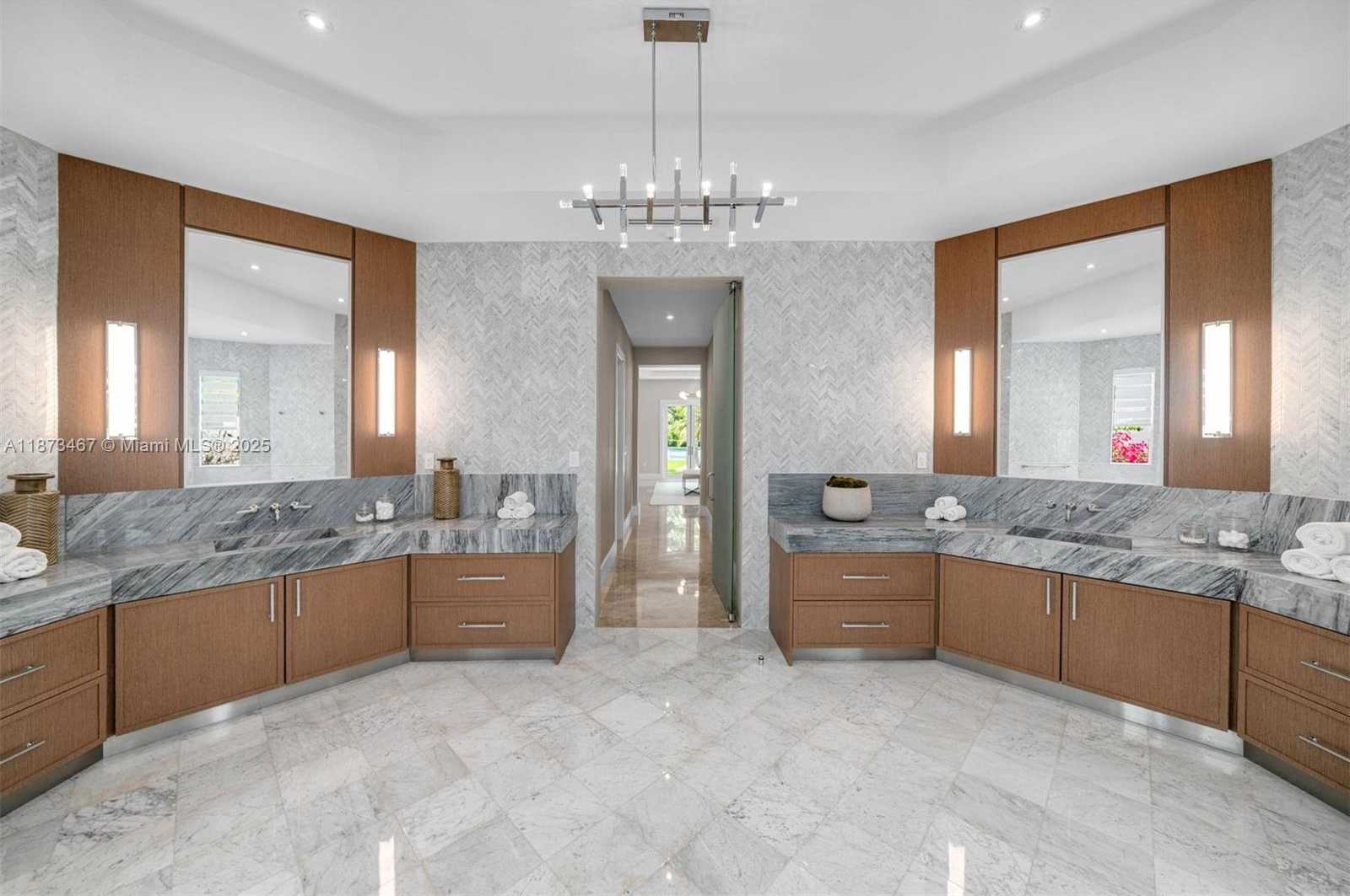 Small Image of 6080 SOUTH WEST 104TH ST, Pinecrest Number 23