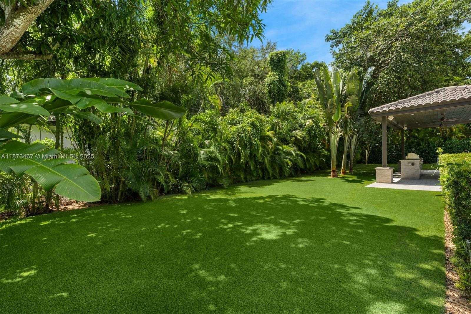 Small Image of 6080 SOUTH WEST 104TH ST, Pinecrest Number 54