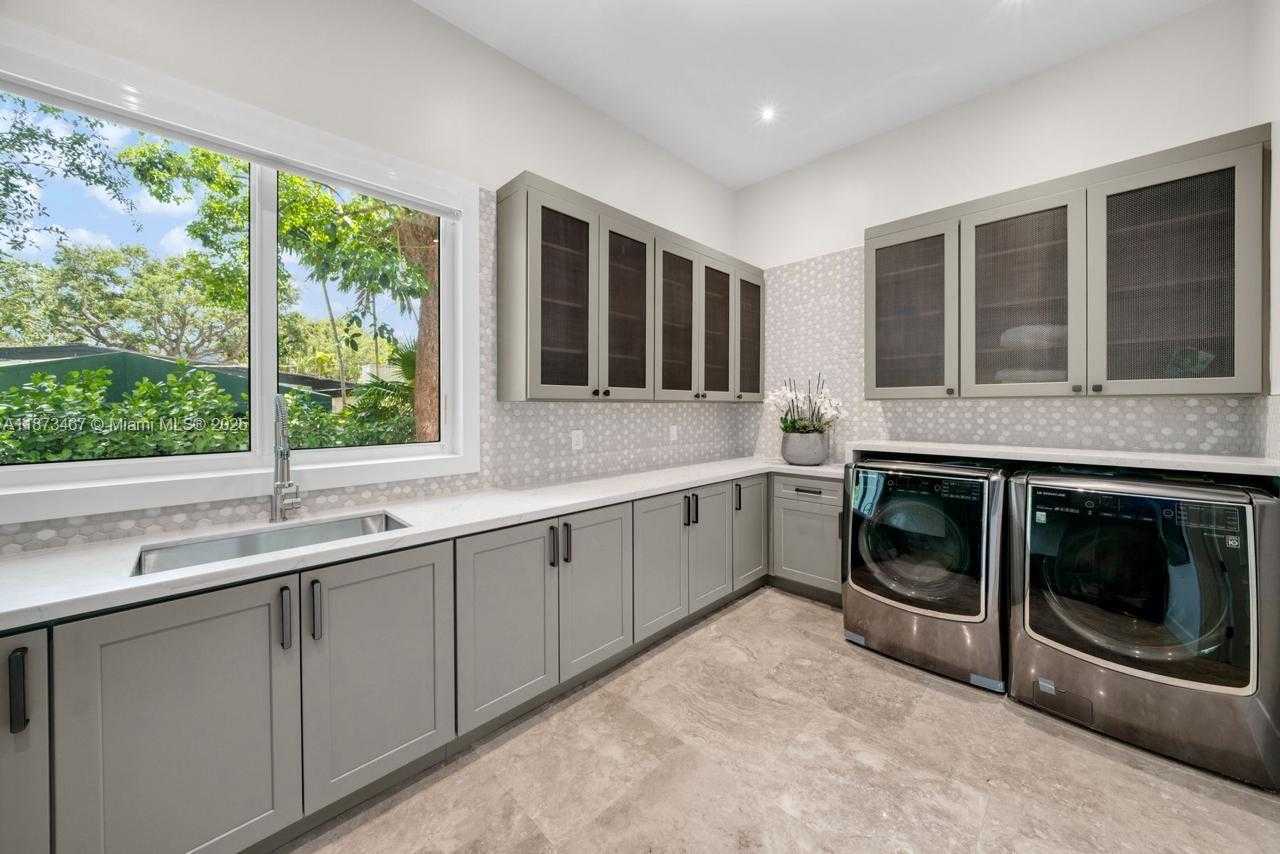 Small Image of 6080 SOUTH WEST 104TH ST, Pinecrest Number 59