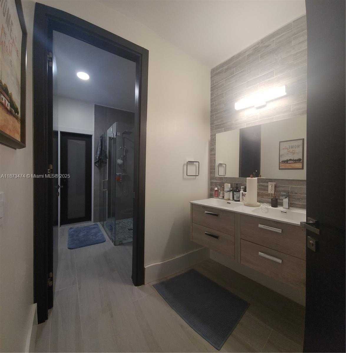Small Image of 1489 LANTANA CT, Weston Number 10