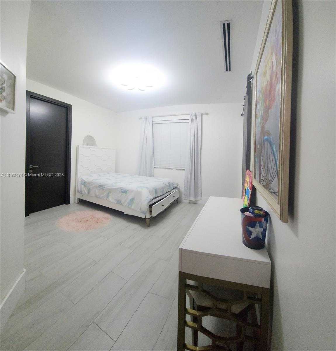 Small Image of 1489 LANTANA CT, Weston Number 20