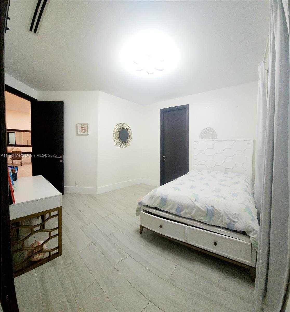 Small Image of 1489 LANTANA CT, Weston Number 21