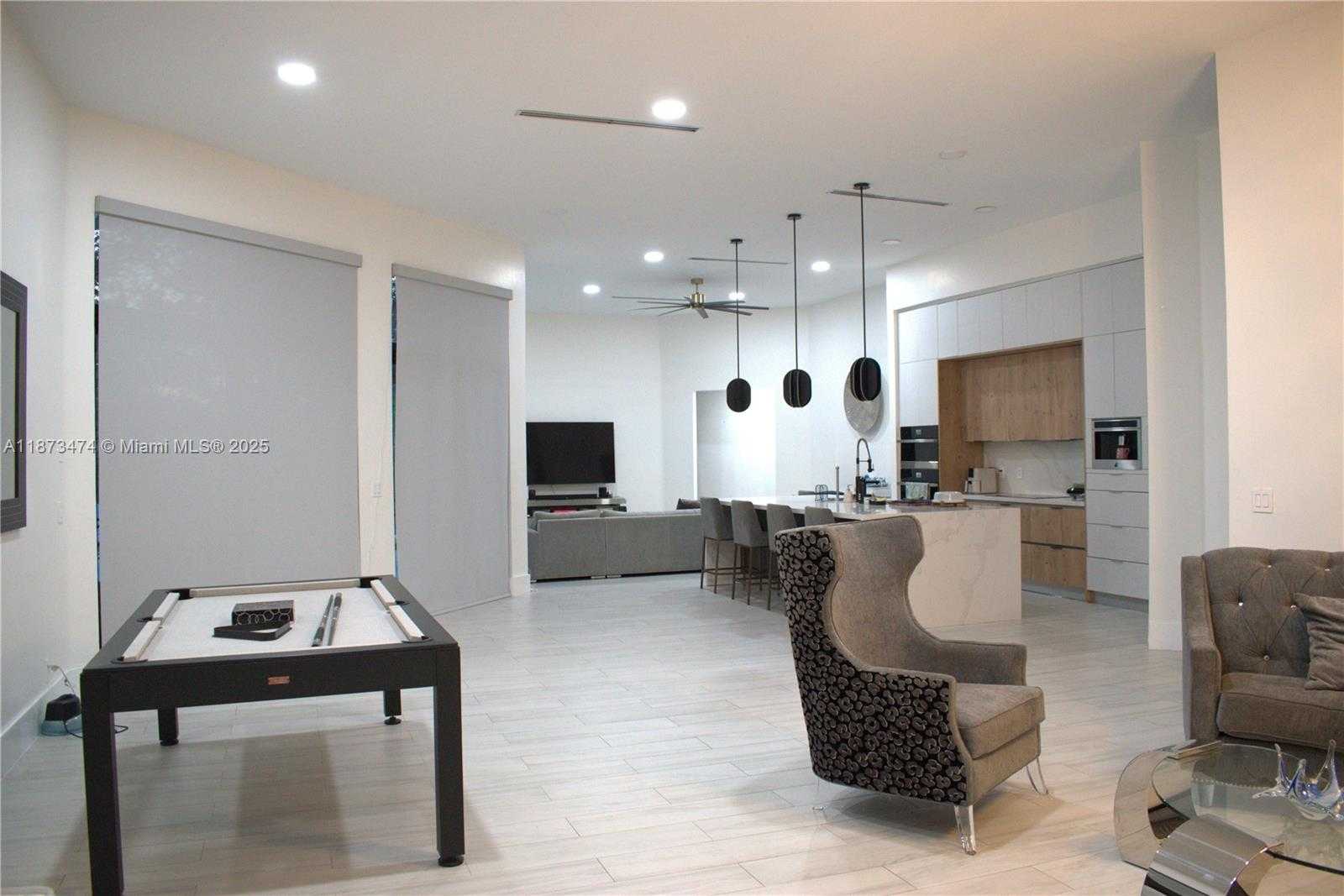 Small Image of 1489 LANTANA CT, Weston Number 4
