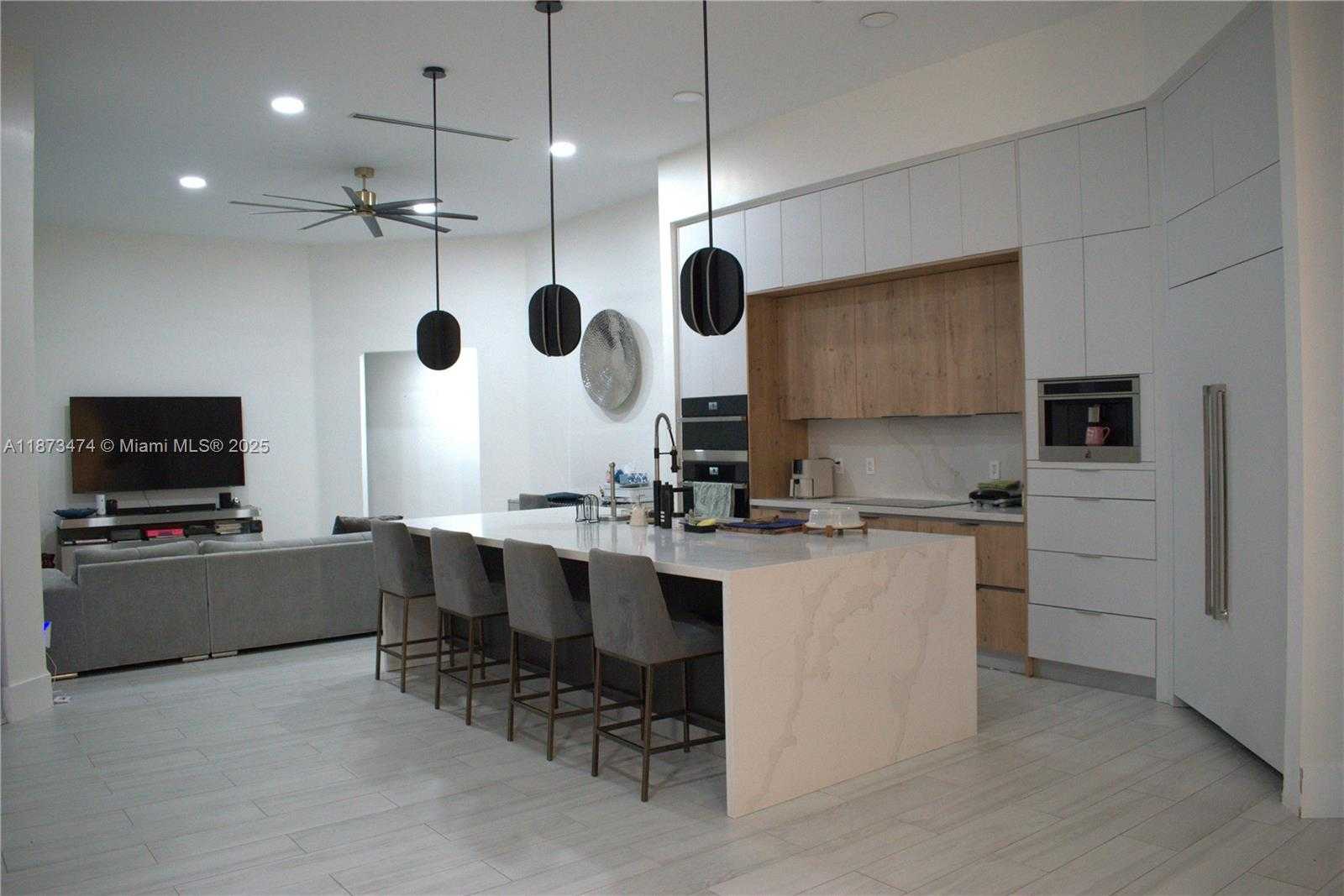 Small Image of 1489 LANTANA CT, Weston Number 7