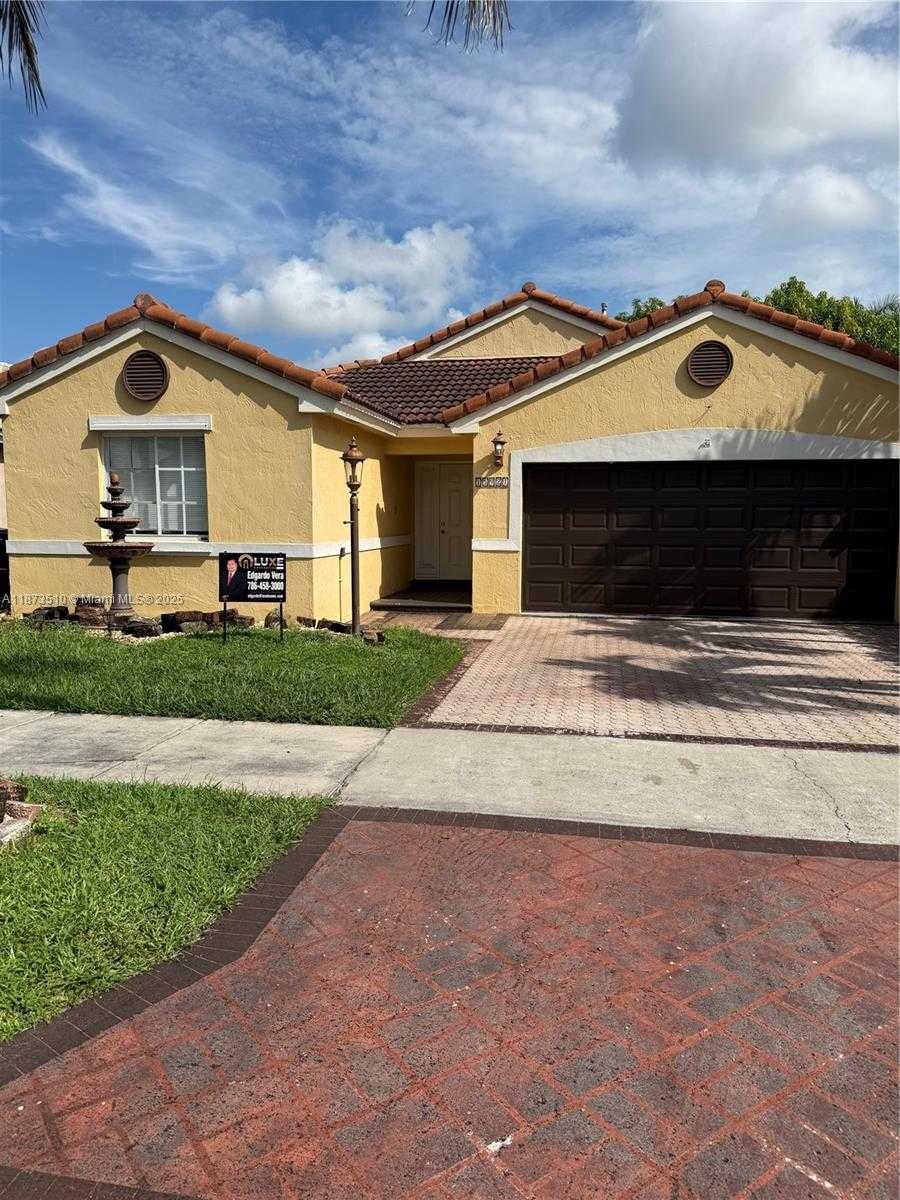 Small Image of 15921 SOUTH WEST 82ND ST, Miami Number 3