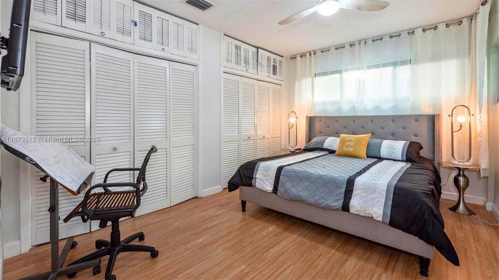 Small Image of 201 NORTH EAST 26TH AVE, Pompano Beach Number 10