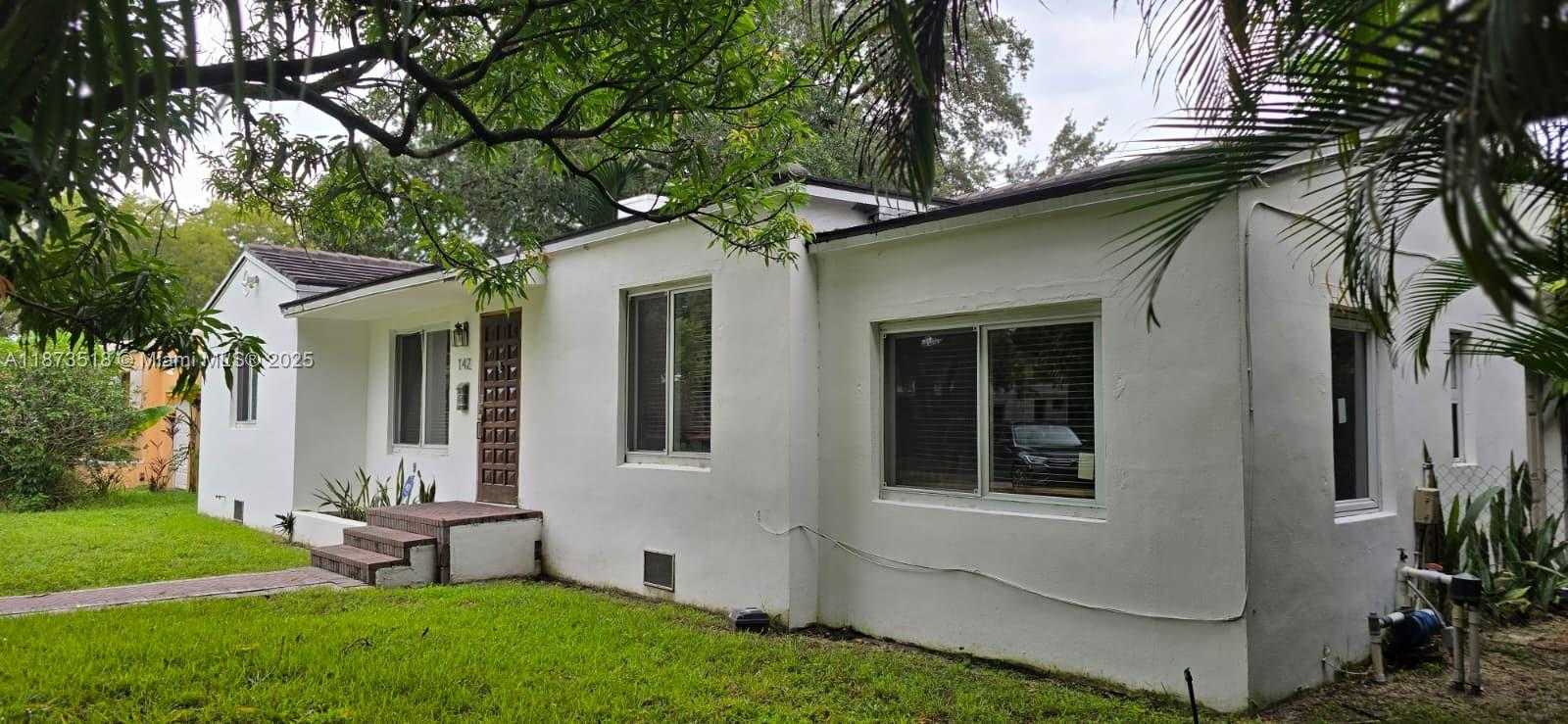 Small Image of 142 NORTH WEST 98TH ST, Miami Shores Number 3