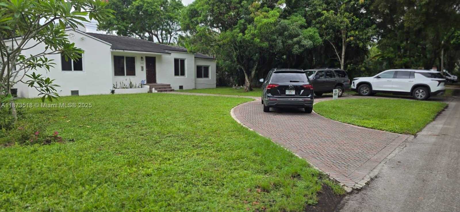 Small Image of 142 NORTH WEST 98TH ST, Miami Shores Number 5