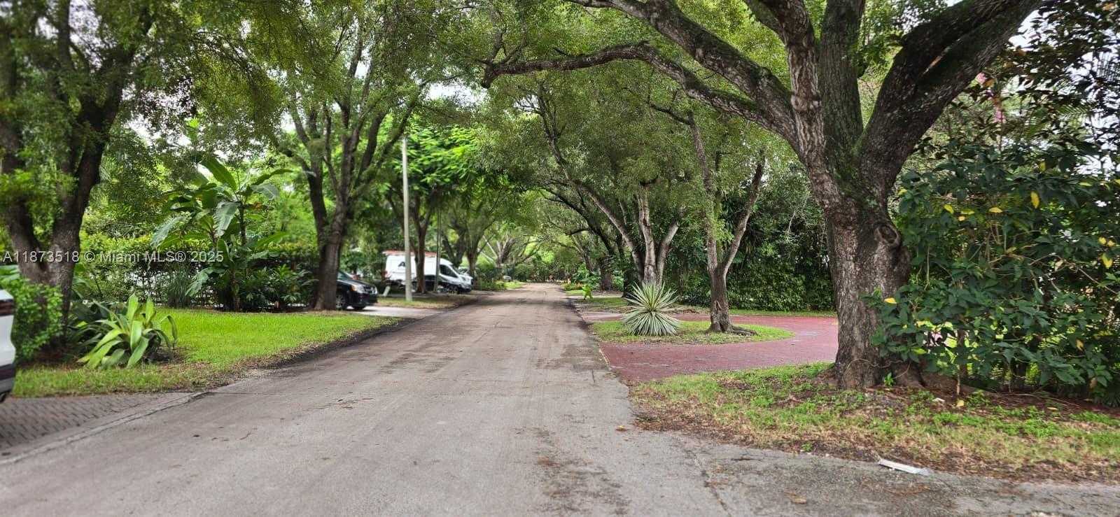 Small Image of 142 NORTH WEST 98TH ST, Miami Shores Number 62
