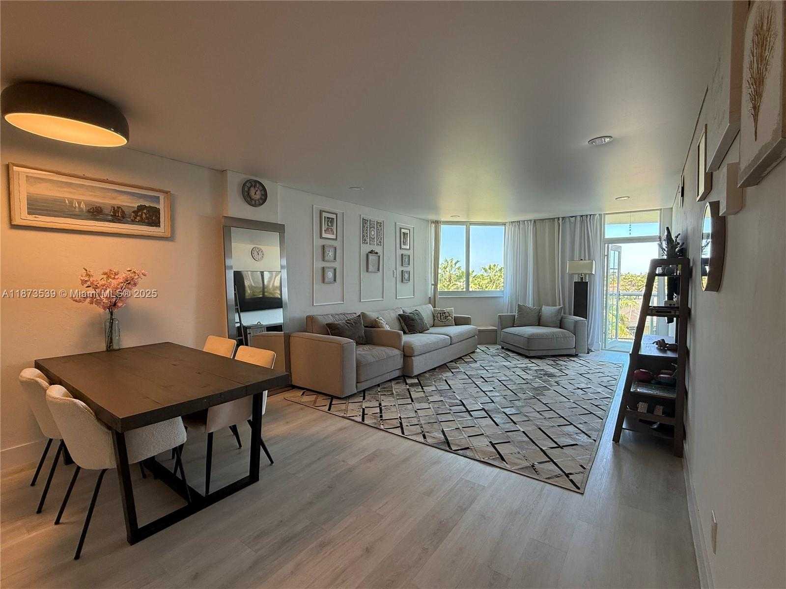Small Image of 19380 NORTH EAST COLLINS AVE #526, Sunny Isles Beach Number 15
