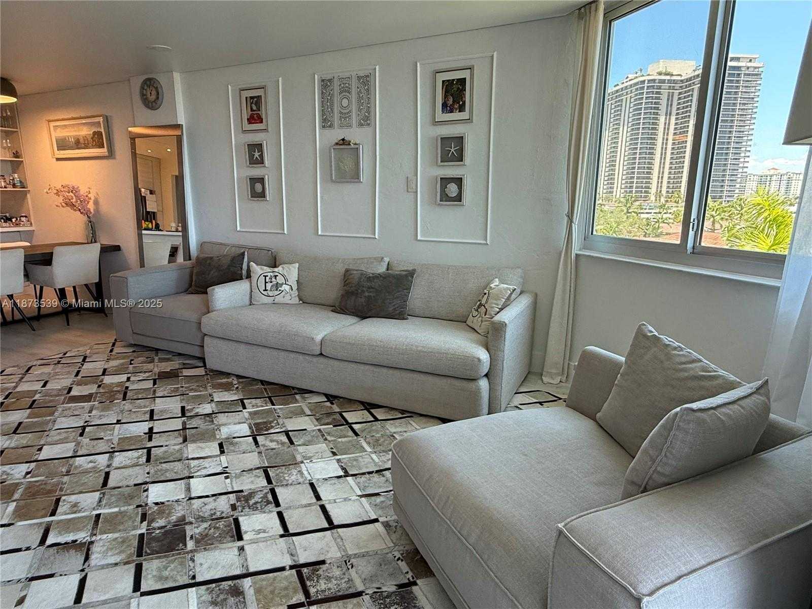 Small Image of 19380 NORTH EAST COLLINS AVE #526, Sunny Isles Beach Number 16