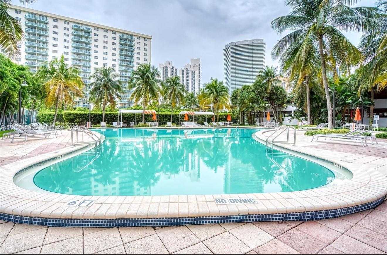 Small Image of 19380 NORTH EAST COLLINS AVE #526, Sunny Isles Beach Number 2