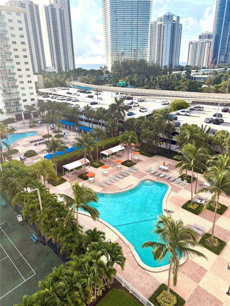 Small Image of 19380 NORTH EAST COLLINS AVE #526, Sunny Isles Beach Number 5