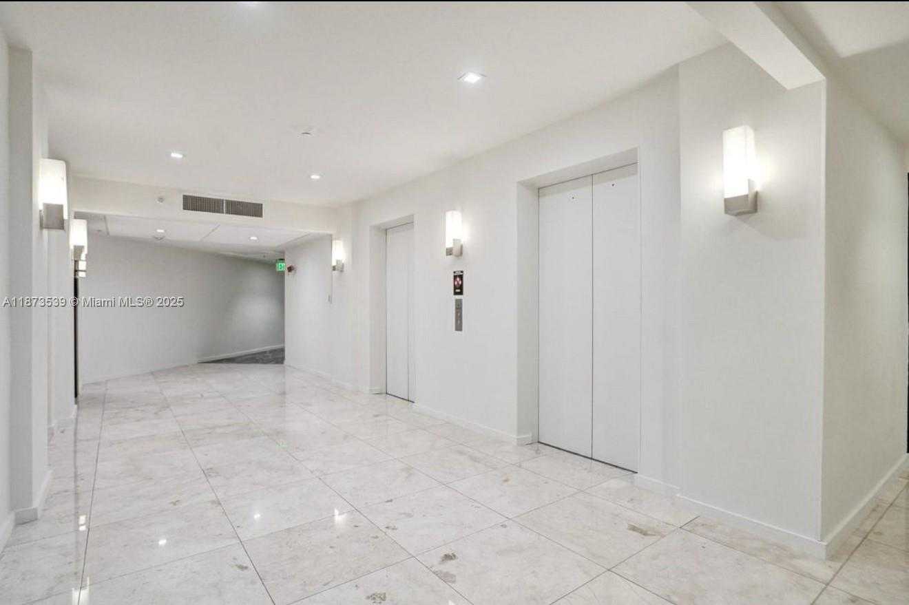 Small Image of 19380 NORTH EAST COLLINS AVE #526, Sunny Isles Beach Number 8