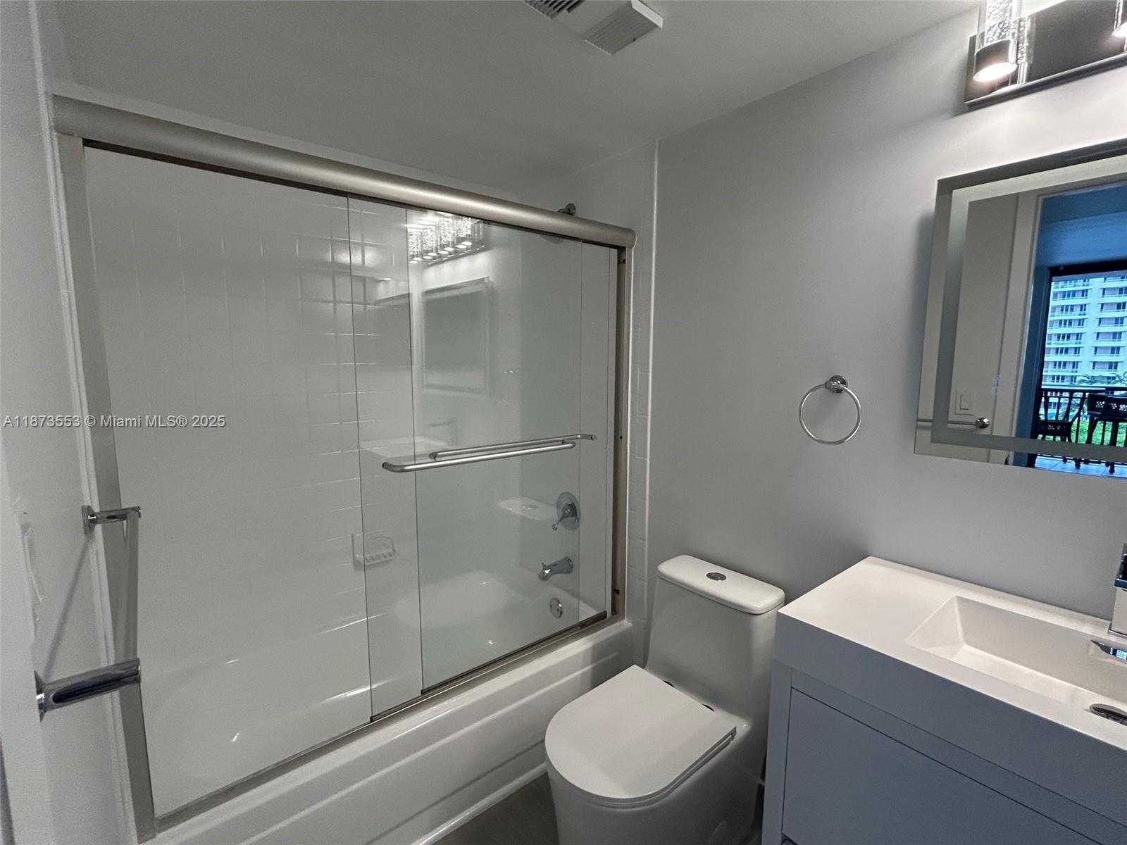 Small Image of 540 BRICKELL KEY DR #1002, Miami Number 17