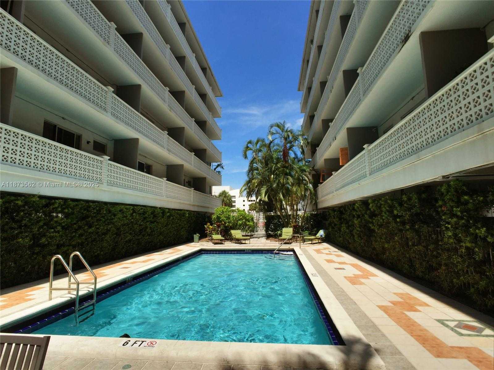 Small Image of 1620 WEST AVE #302, Miami Beach Number 15