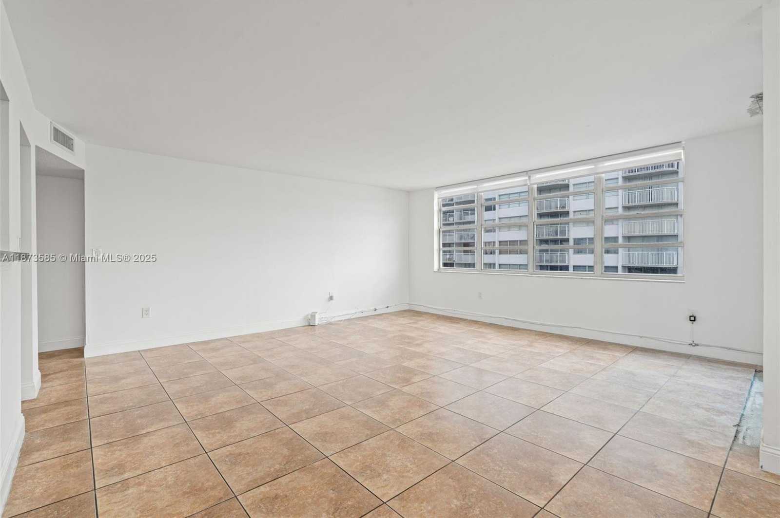 Small Image of 2750 NORTH EAST 183RD ST #1203, Aventura Number 14