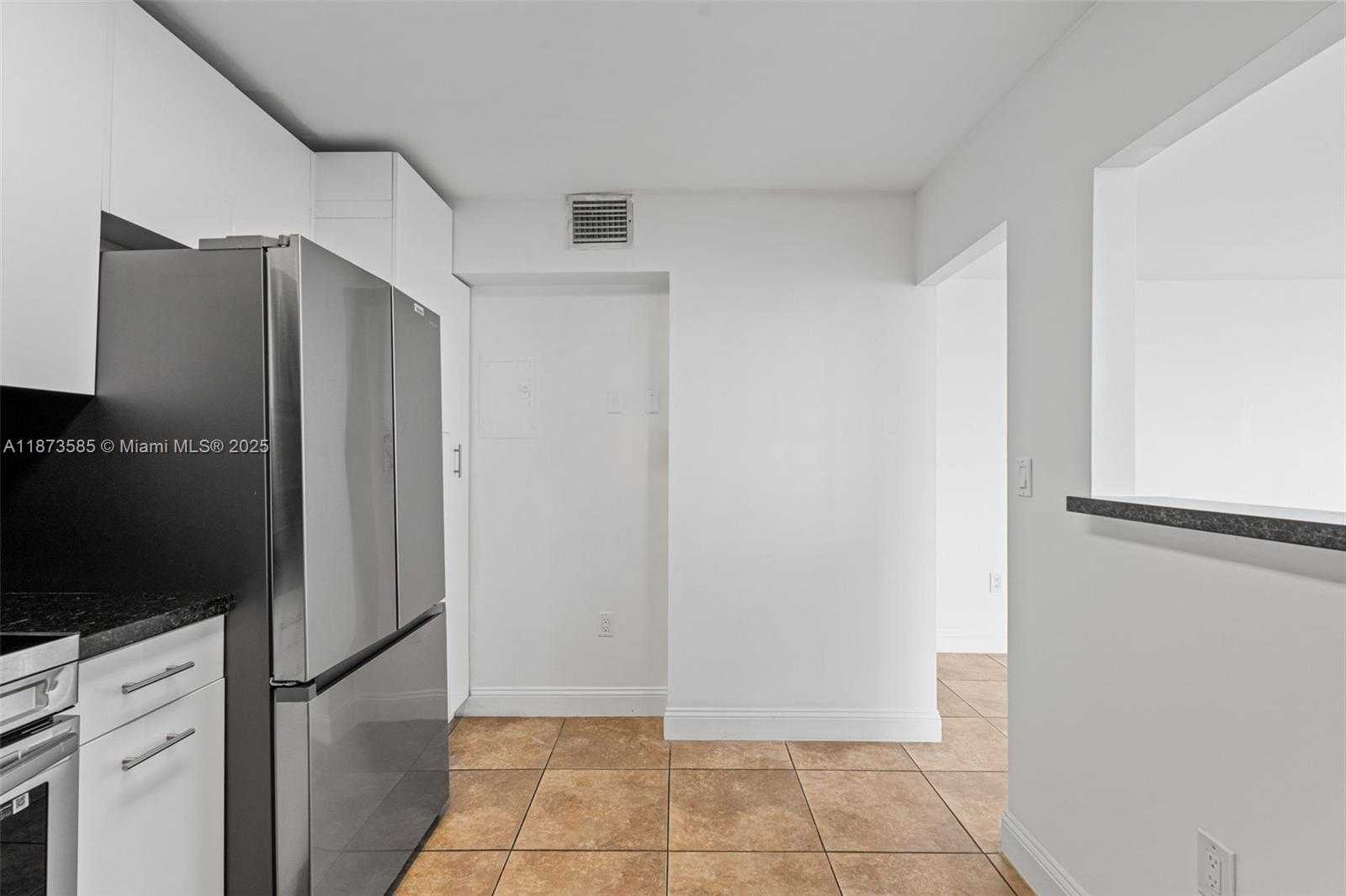 Small Image of 2750 NORTH EAST 183RD ST #1203, Aventura Number 15