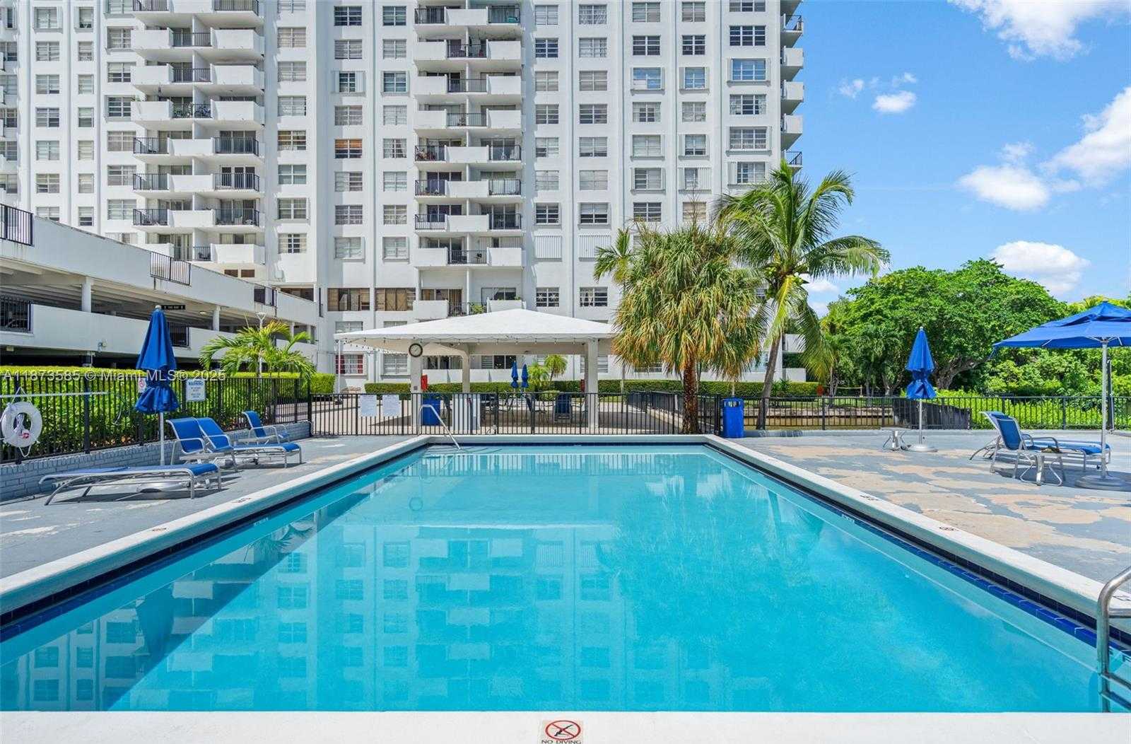 Small Image of 2750 NORTH EAST 183RD ST #1203, Aventura Number 16