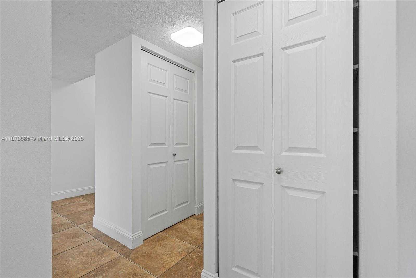 Small Image of 2750 NORTH EAST 183RD ST #1203, Aventura Number 18