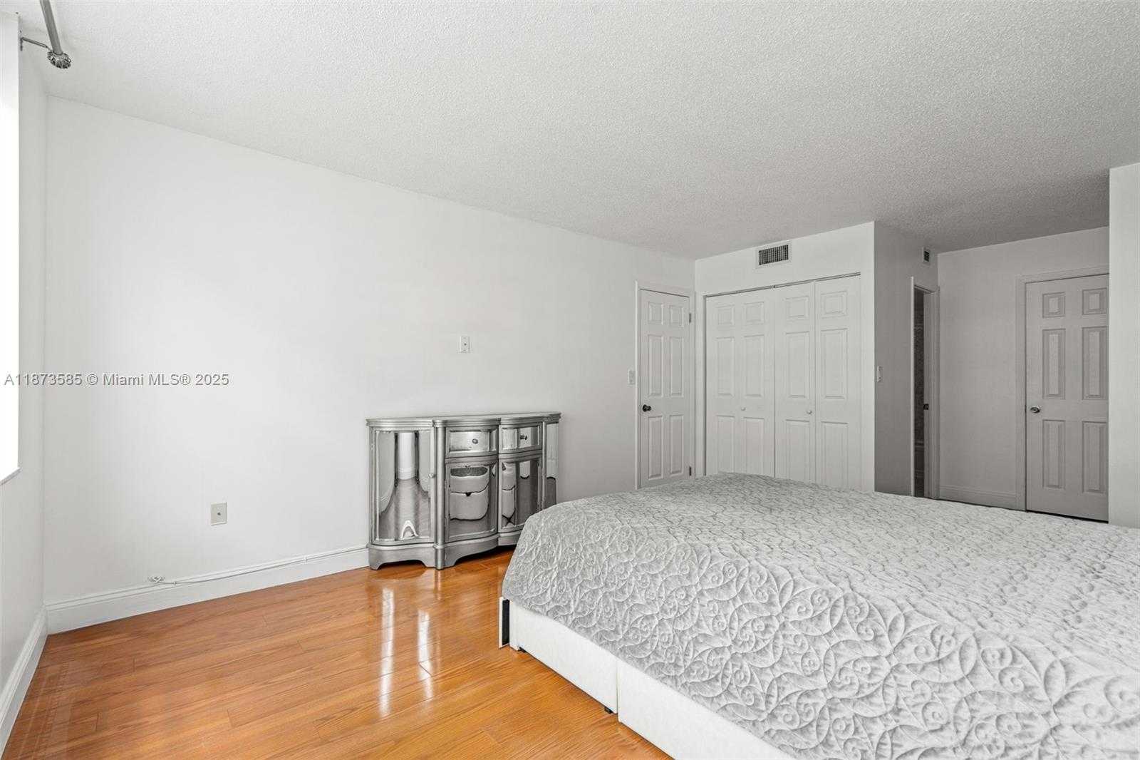 Small Image of 2750 NORTH EAST 183RD ST #1203, Aventura Number 20